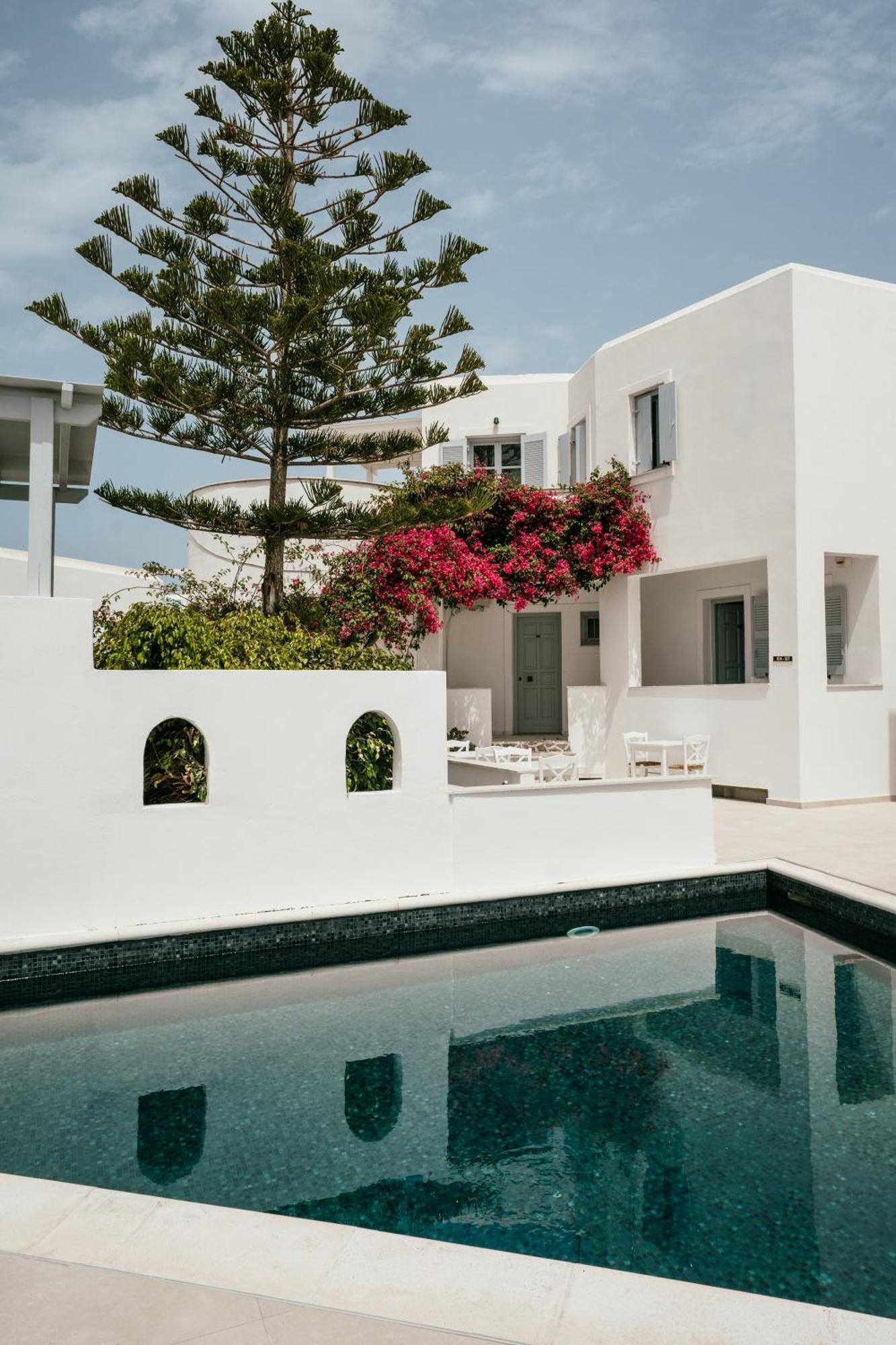 Sunrise Paros Apartahotel