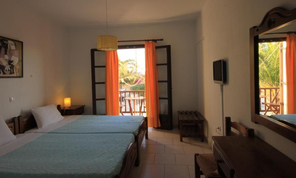 מלון דירות Sunrise Paros נאוסה
