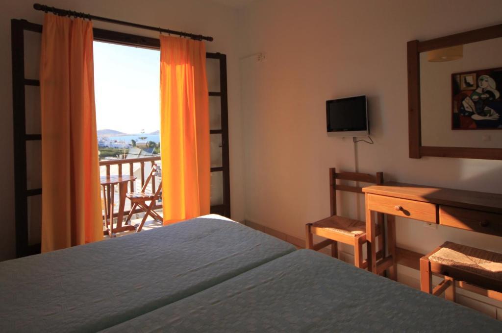 Sunrise Paros Apartahotel 3*